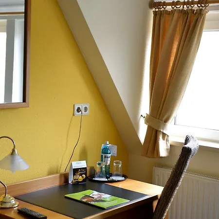 Land- Und Golfhotel Alte Fliegerschule Hotel 4*
