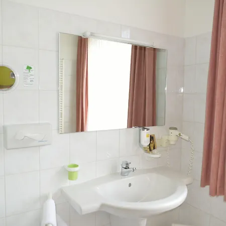 阿尔特费里格兰德高尔夫酒店 酒店 艾森纳赫