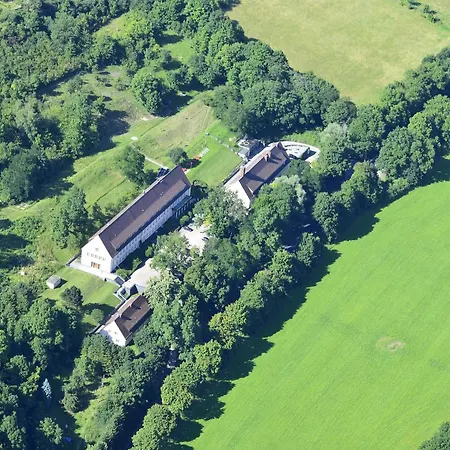 Land- Und Golfhotel Alte Fliegerschule 4* Eisenach