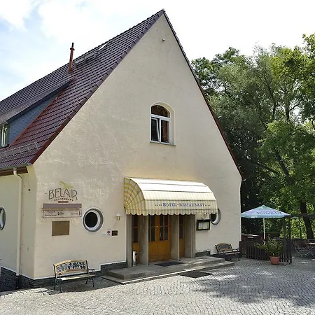 Land- Und Golfhotel Alte Fliegerschule