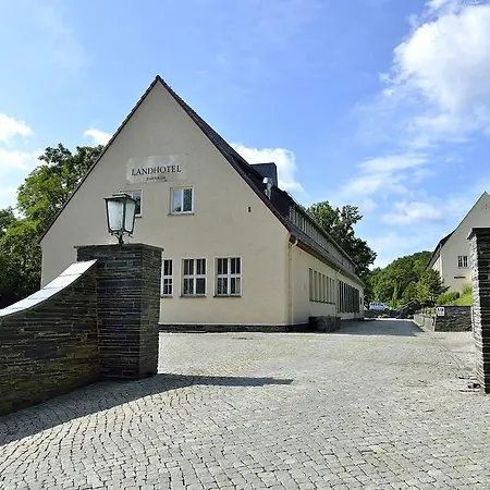 Land- Und Golfhotel Alte Fliegerschule Szálloda Eisenach
