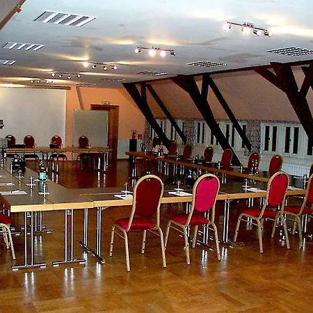 Land- Und Golfhotel Alte Fliegerschule Hotel