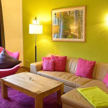 Land- Und Golfhotel Alte Fliegerschule Szálloda Eisenach