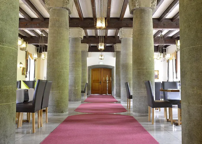 Land- Und Golfhotel Alte Fliegerschule 4*