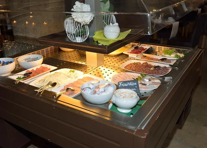 Land- Und Golfhotel Alte Fliegerschule Szálloda