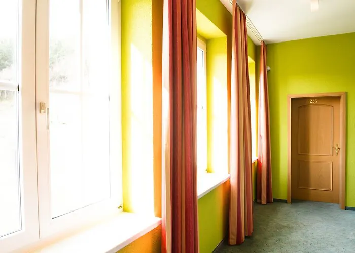 Hotel Land- Und Golfhotel Alte Fliegerschule 4*