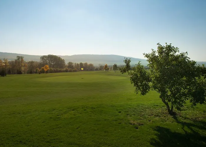 Land- Und Golfhotel Alte Fliegerschule
