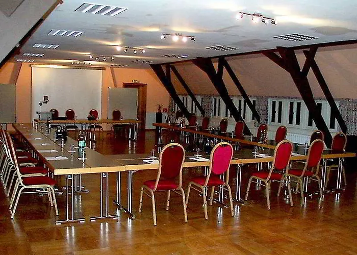 Land- Und Golfhotel Alte Fliegerschule Hotel