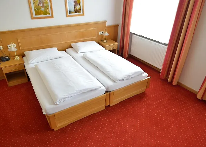 Szálloda Land- Und Golfhotel Alte Fliegerschule